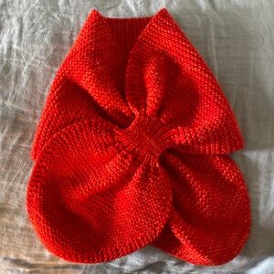 Misha & Puff Adult sledding scarf